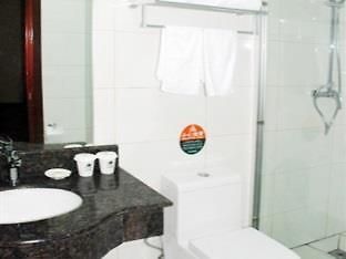 Yantai Lange Business Hotel Bagian luar foto
